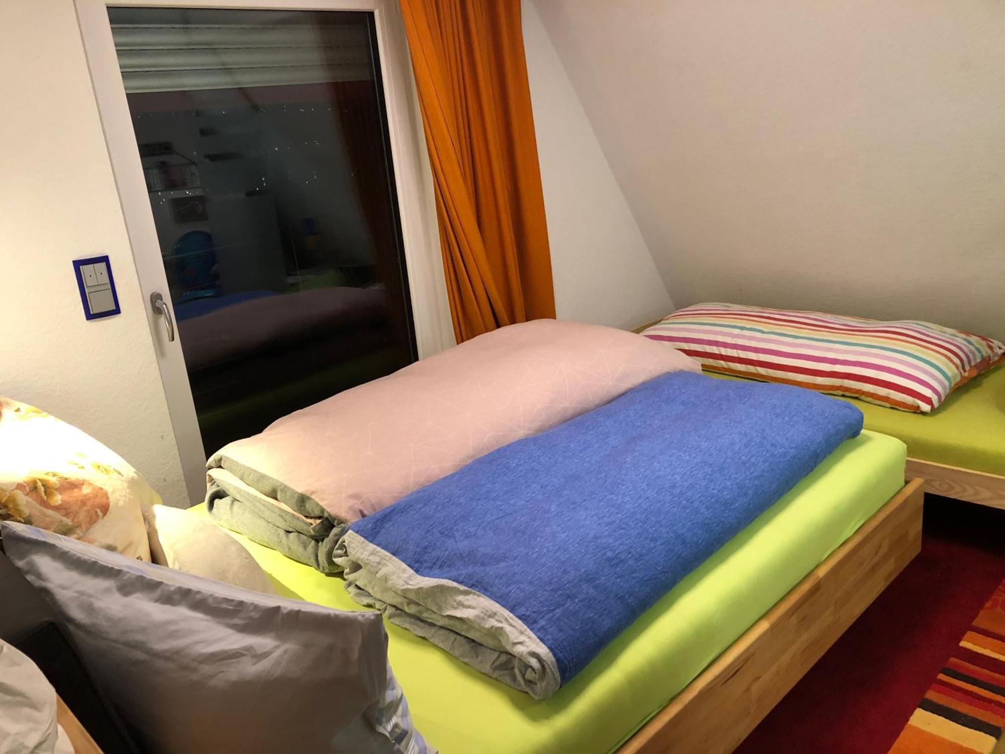 Aussichtszimmer Mit Modernem Glasbad Und Balkon Accommodatie bij particulieren *