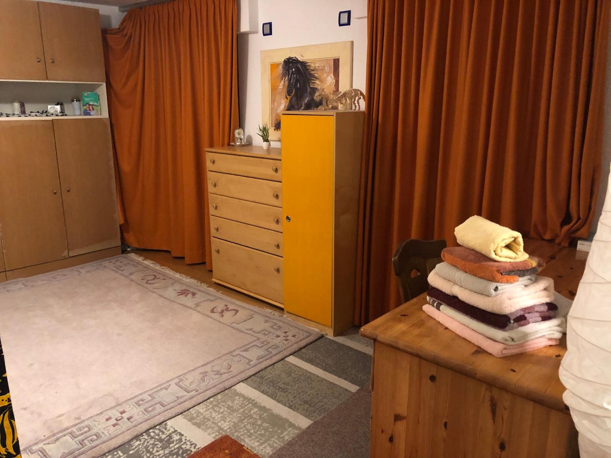 Aussichtszimmer Mit Modernem Glasbad Und Balkon Koblenz (Rhineland-Palatinate)